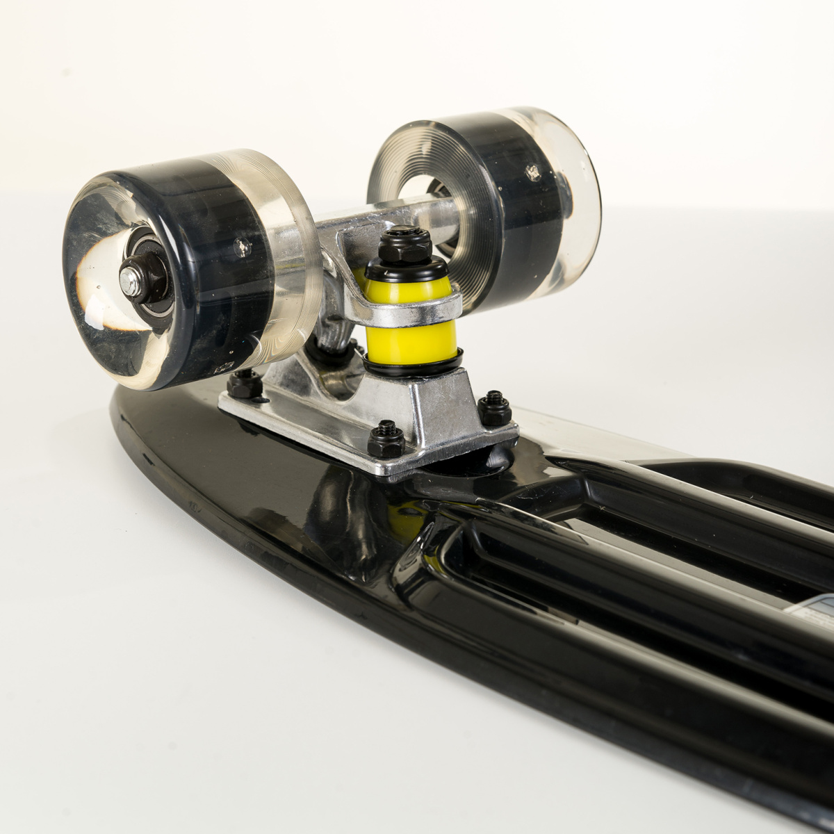 Skateboard Mini cruiser 22.5'' black with LED wheels / complete set by Fish SCK Φωτογραφία 03